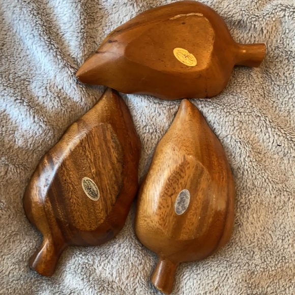 Monkey pod Wood leaf bowl set - Picture 5 of 6